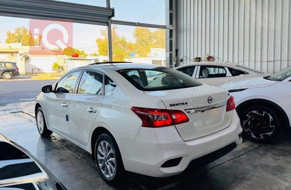 نيسان سنترا